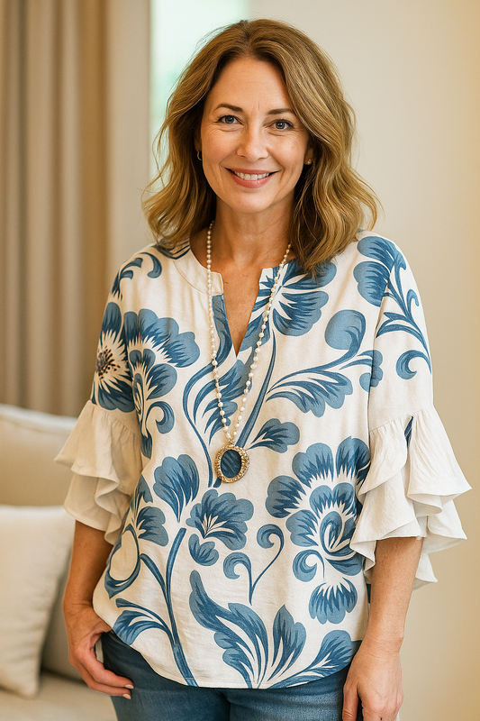 Summer Blouse – Soft & Chic